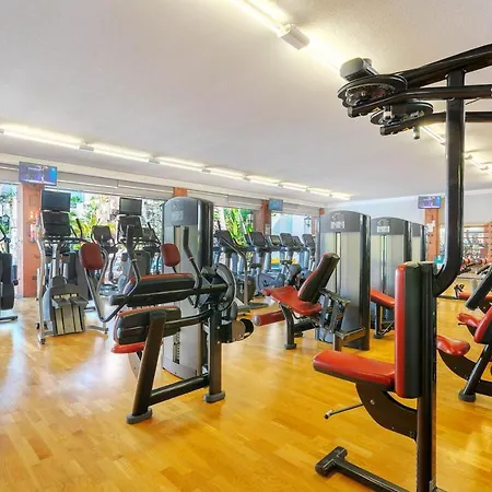 Apartment Sports And Sea 6 *